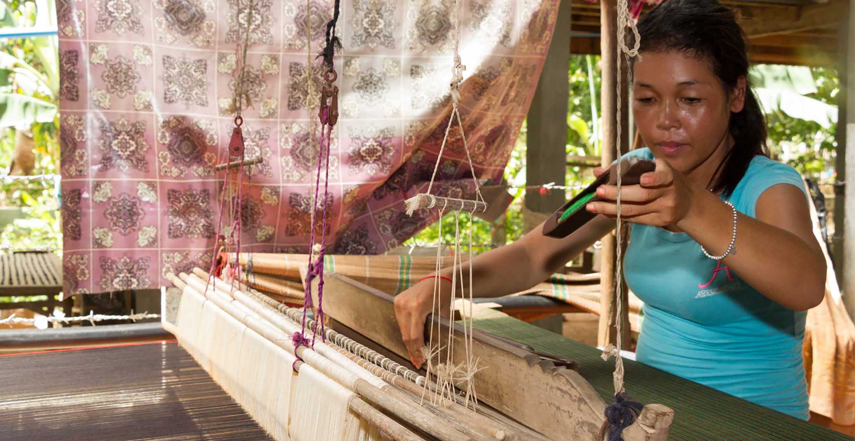 Silk business in Cambodia: Struggles to survive